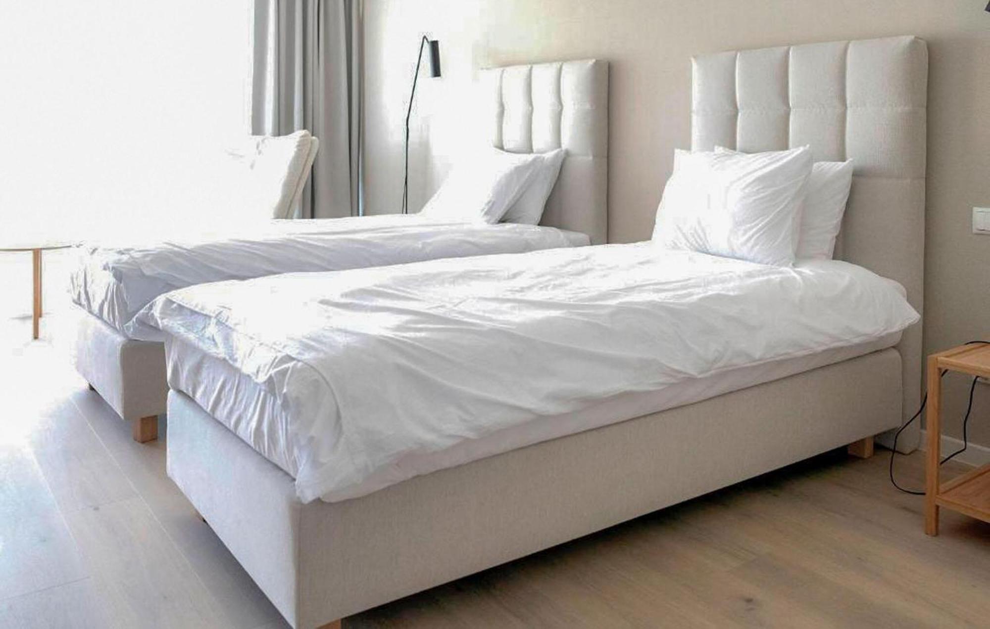 1 Bedroom Awesome Apartment In Binowo Luaran gambar